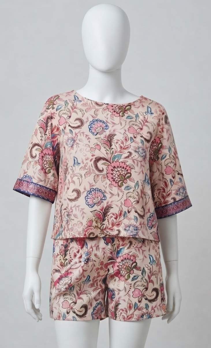 تیشرت و شورتک ساتن طرح ترمه با اسکرانچی  Lorenza 2649